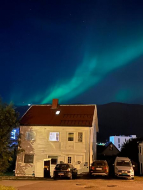 Centrally located apartment in classic townhouse Tromsø